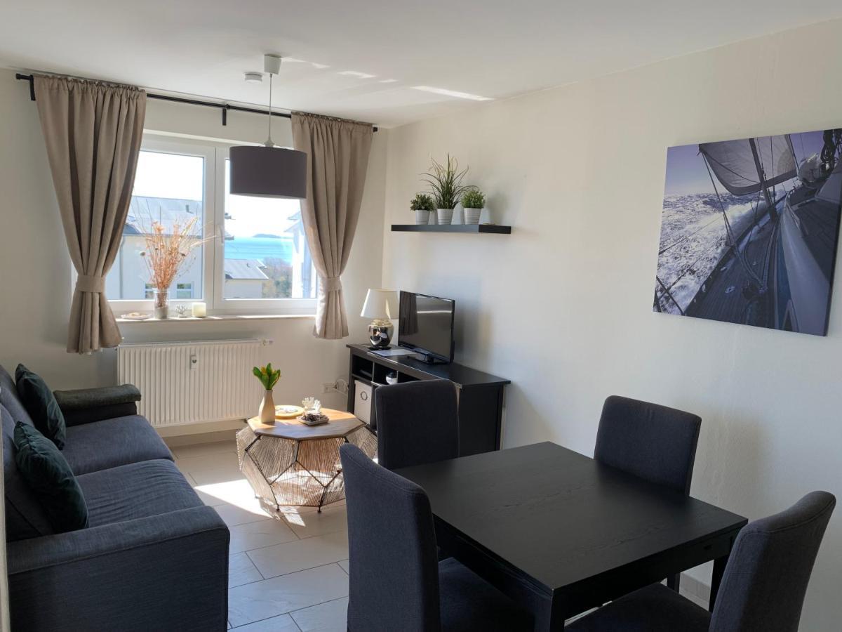 Villa Fernsicht Goehren  Ngoại thất bức ảnh